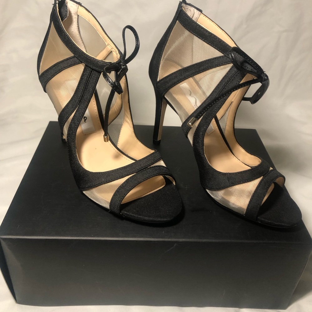 Nina dress shoes mint condition